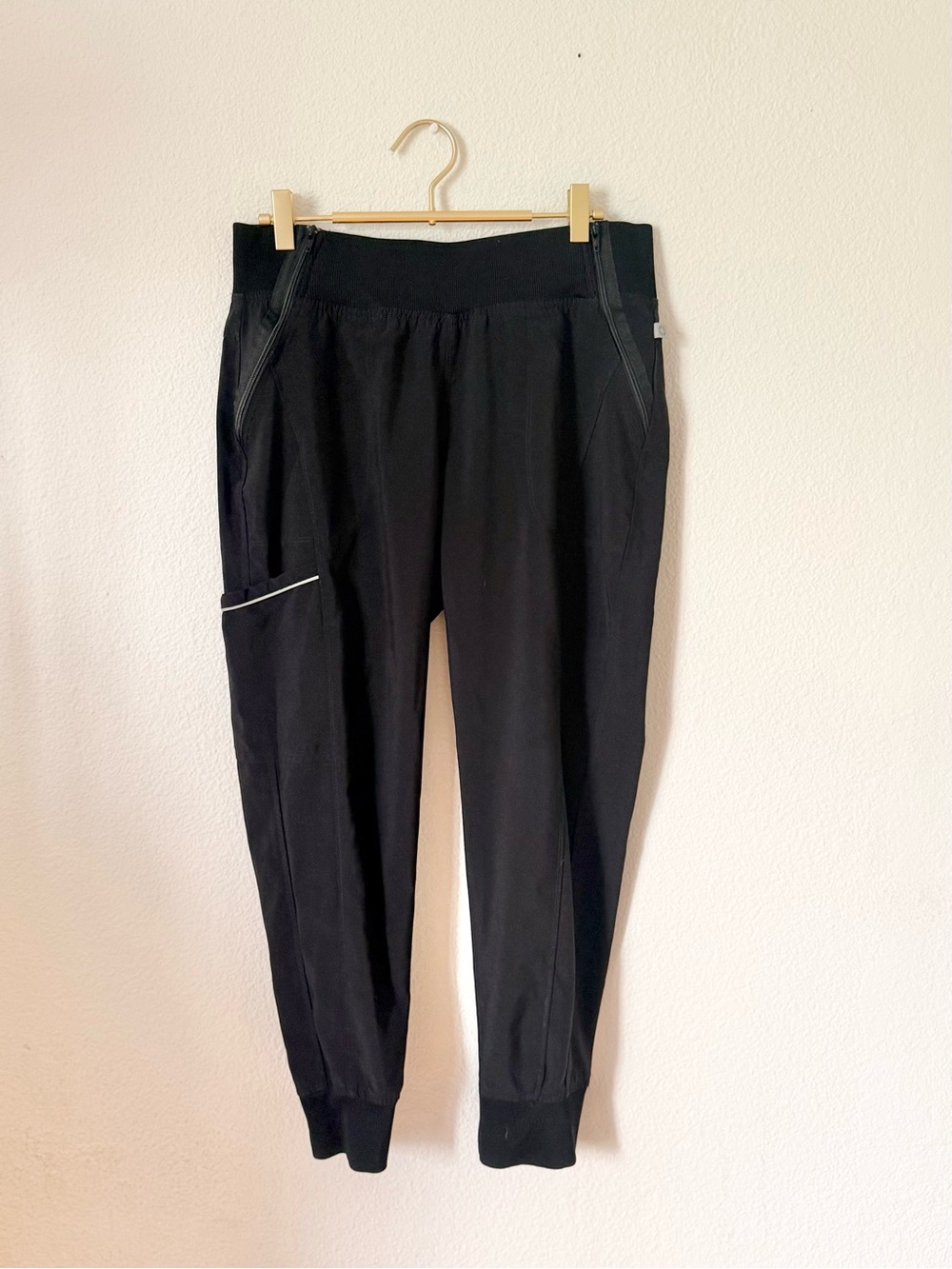 Cherokee Infinity 5-Pocket STRETCH Tapered Jogger Cargo ScrubsSize SPetite